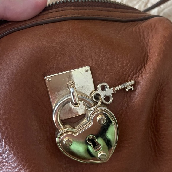 Juicy Coutoure brown leather crossbody - Picture 5 of 6